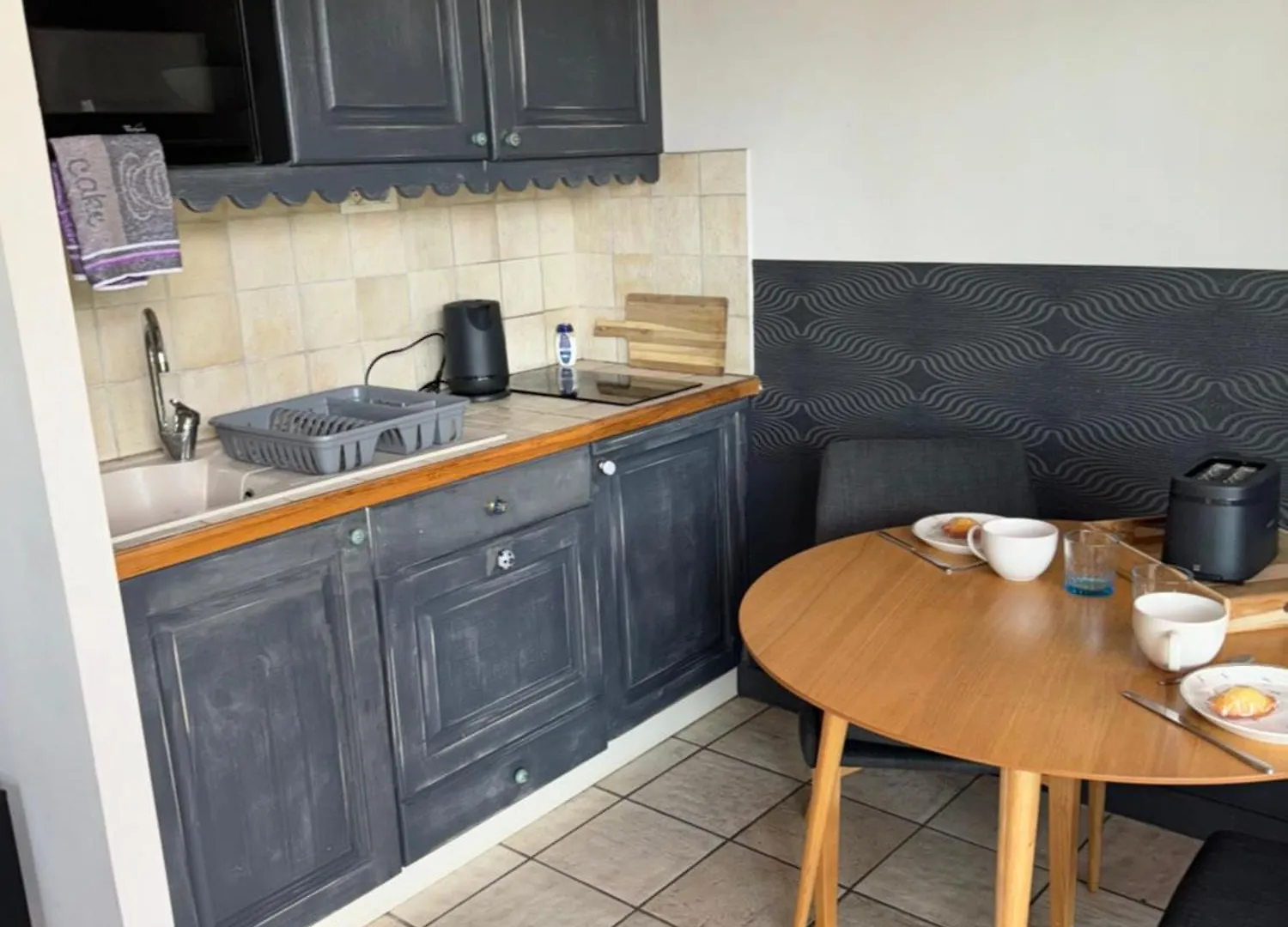 Appartement Le Beach Du Lac D'Annecy Avec Les Pieds Dans L Eau, Plage Et Ponton Prive Duingt